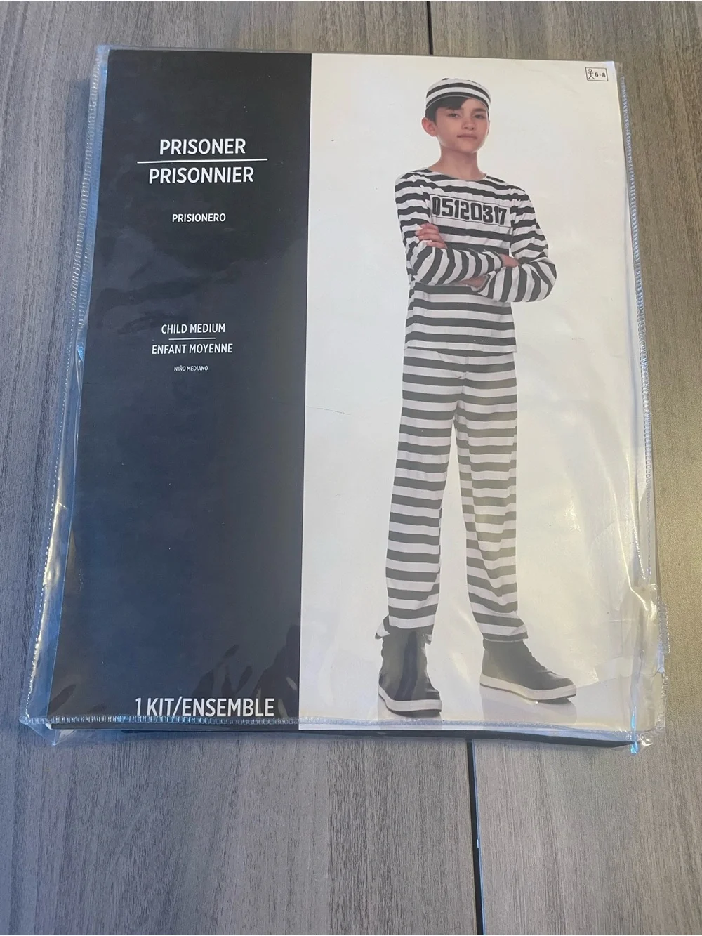 Kids Prisoner Costume – Medium (6–8) NWT Youth Halloween costume
